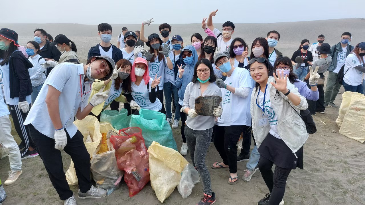 AROMASE beach clean event (3)